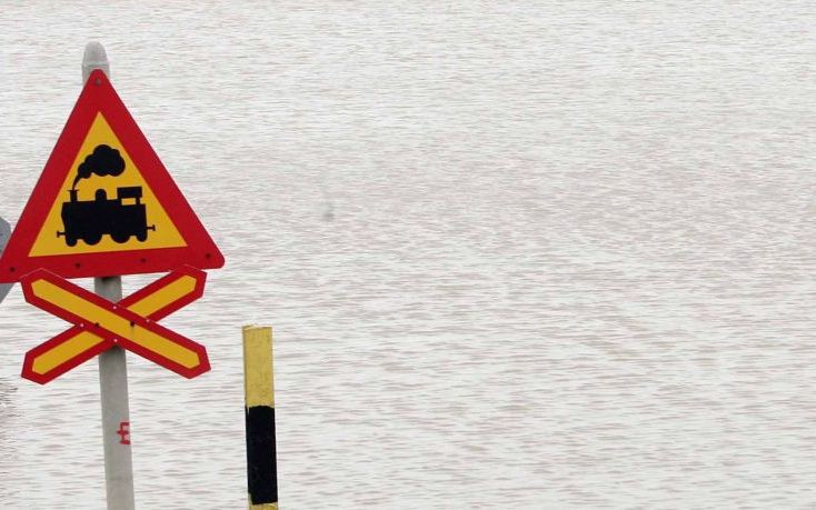 Ακινητοποιήθηκαν και τρένα στη Φθιώτιδα λόγω της ισχυρής νεροποντής