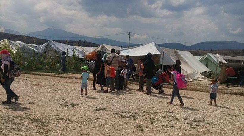 Ξεσηκώθηκαν πάλι οι μετανάστες στον καταυλισμό του Κατσικά