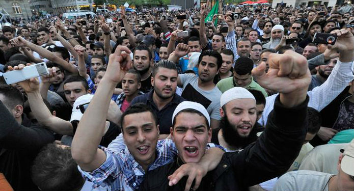 Σοκ στην Γερμανία: Σύροι ισλαμιστές «πρόσφυγες» θα εκτελούσαν τρομοκρατικές επιθέσεις για τον ISIS