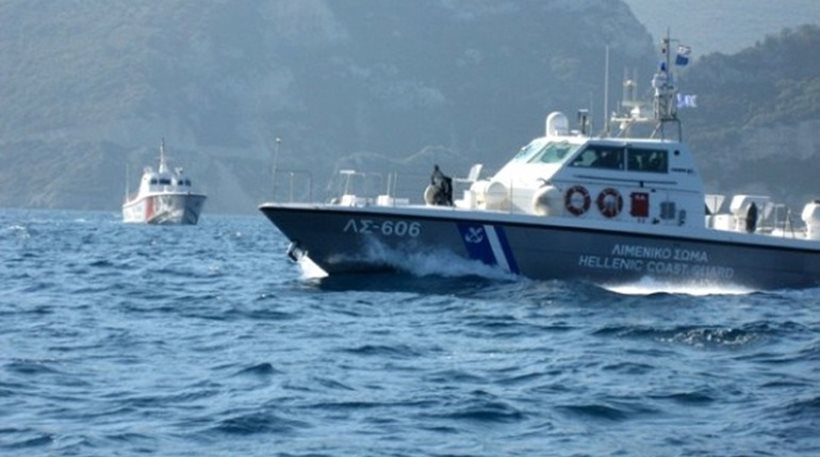 Μεταφορά από το Λιμενικό Σώμα 10 αλλοδαπών στην Κω που επέβαιναν σε φουσκωτό