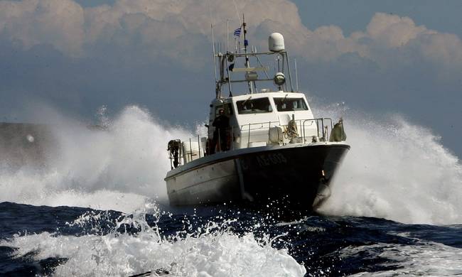 Ιόνιο: Έρευνες του Λιμενικού για τον εντοπισμό ακυβένητης λέμβου με δεκάδες μετανάστες
