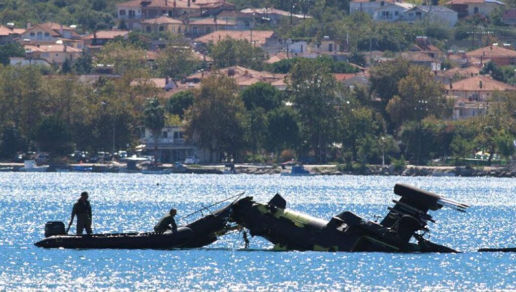 Τι έριξε το Apache AH-64D; Μηχανική βλάβη (κράτηση κινητήρα) ή ανθρώπινο λάθος;