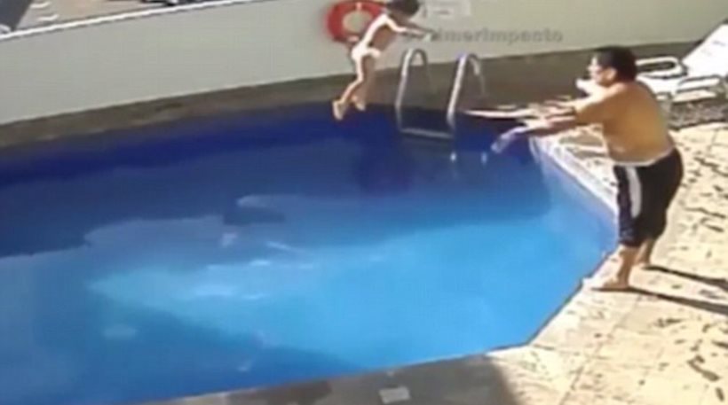 Σε φυλάκιση 100 ετών καταδικάστηκε ο πατέρας που έπνιξε την 3χρονη κόρη του στην πισίνα (vid)