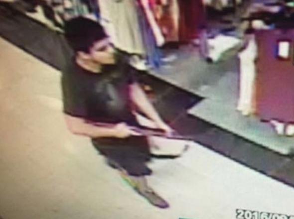 Ουάσινγκτον: Η αστυνομία επιβεβαίωσε τους 4 νεκρούς στο εμπορικό κέντρο – Στη δημοσιότητα η φωτό του δράστη