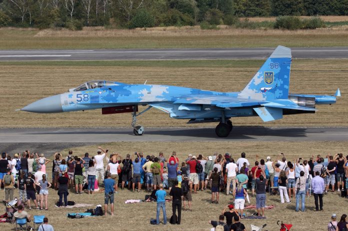 Malta Air Show με ουκρανικό Su-27 και πολωνικά Su-22 (Βίντεο)