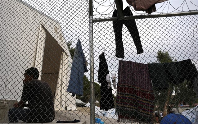 Το ΚΕΕΛΠΝΟ κάνει αυτοψία στα κέντρα αλλοδαπών στη Λέσβο