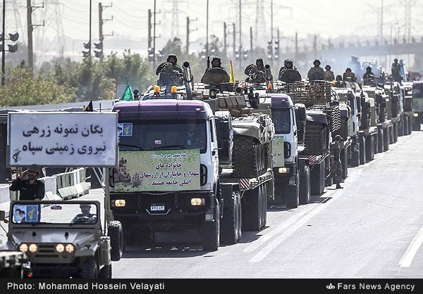 Ιράν: Η μεγάλη στρατιωτική παρέλαση για την «εβδομάδα άμυνας»