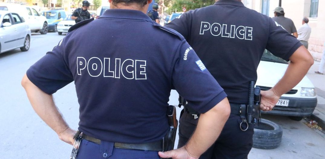 Χαλκιδική: Σπείρα τριών Αλβανών έχει ρημάξει κατάστημα με ρούχα