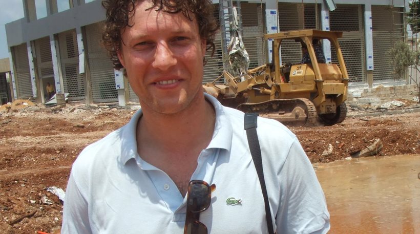 Ολλανδός φωτορεπόρτερ σκοτώθηκε σε μάχες στη Λιβύη