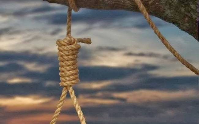 Ενδοεθνοτικό λιντσάρισμα στο κέντρο της Αθήνας – Ένας Πολωνός και ένας Ουκρανός κρέμασαν έναν άλλο ξένο στην πλατεία Κλαυθμώνος