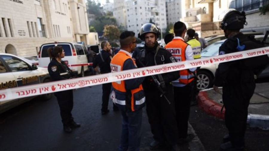 Πυροβολισμοί κοντά στο αρχηγείο της αστυνομίας στην Ιερουσαλήμ – Τουλάχιστον 4 τραυματίες (φωτό, βίντεο) (upd)