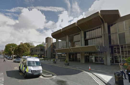 Βρετανία: Συνελήφθη 24χρονος φροντιστής για το βιασμό γυναίκας με ειδικές ανάγκες