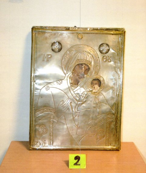 ΕΛ.ΑΣ: Τεράστιας αξίας αντικείμενα κατασχέθηκαν από σπείρα αρχαιοκαπήλων (φωτό)