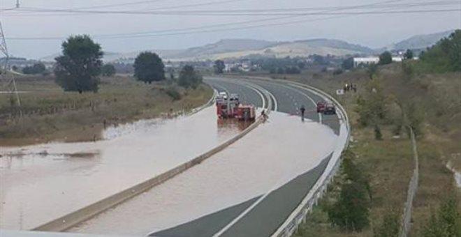 Προβλήματα από την ισχυρή βροχόπτωση στη Θεσπρωτία- Κλειστή η εθνική Ηγουμενίτσας-Ιωαννίνων