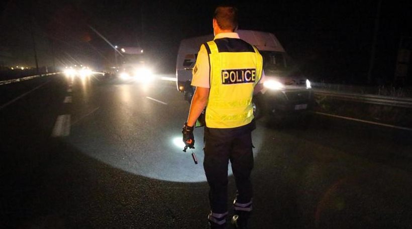 Νεκρός πρόσφυγας στο Καλαί της Γαλλίας παρασύρθηκε από διερχόμενο όχημα