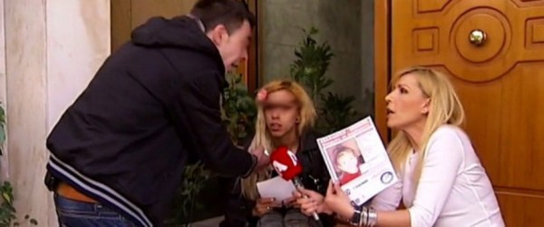 Όταν ο «πα-τέρας» της μικρής Άννυ έπαιζε θέατρο (βίντεο)