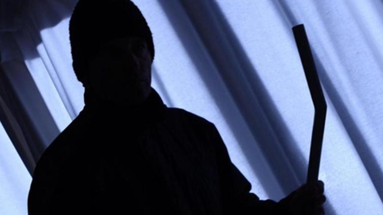 Άγρια συμπλοκή στη Κατερίνη – Έσπασαν στο ξύλο πέντε κουκουλοφόρους