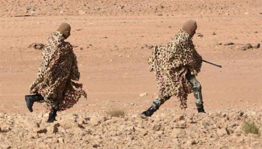 Σαουδάραβες στρατιώτες πέφτουν σε ενέδρα των Χούτι – Δείτε τι συμβαίνει όταν αναγκάζονται να κατέβουν από το κατεστραμμένο όχημα (βίντεο)