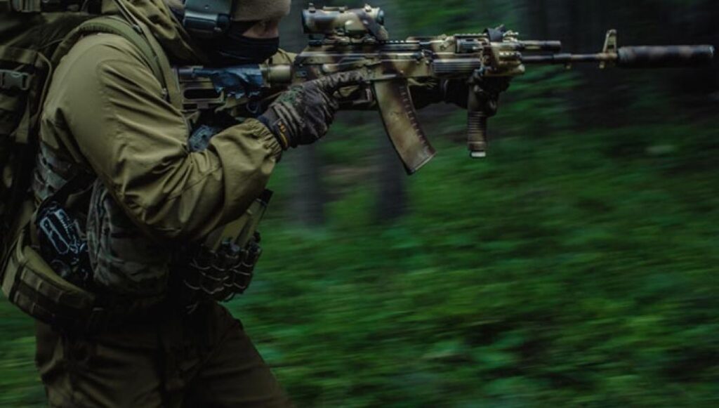 Βίντεο: Αυτή είναι η νέα εντυπωσιακή γενιά φoρητών όπλων της Kalashnikov Concern