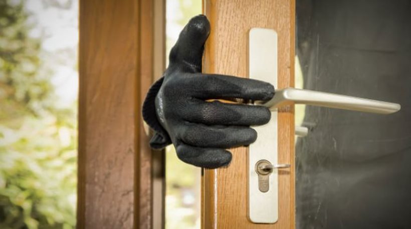 Σκουπέικα Αμαλιάδας: Ληστές αντί για χρήματα πήραν λάδι και τσίπουρο