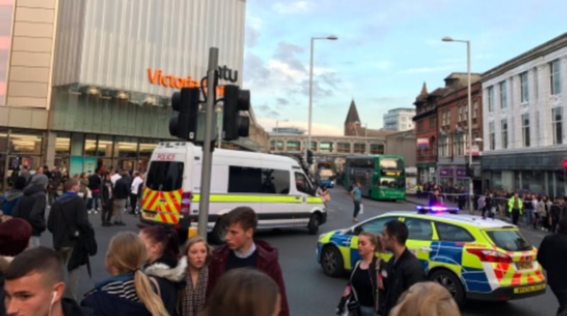 Εκκενώθηκε κεντρικός δρόμος στο Νόττιγχαμ της Αγγλίας λόγω ύπαρξης ύποπτου αντικειμένου (φωτό)