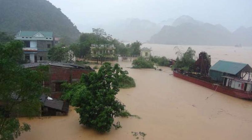 Ο τυφώνας Σαρίκα σαρώνει την Κίνα: 31 νεκροί και κατολισθήσεις (φωτό)