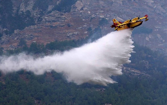 Πυρκαγιά στην Άνδρο: Ενισχύσεις από την Αθήνα!