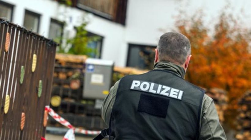 Γερμανία: Έχασε τη μάχη για τη ζωή ένας από τους αστυνομικούς που τραυματίστηκε από «πολίτη του Ράιχ»