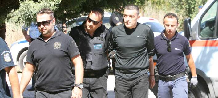 Με δρακόντεια μέτρα ασφαλείας μεταφέρθηκε στο Εφετείο Λαμίας ο Αλκέτ Ριζάι