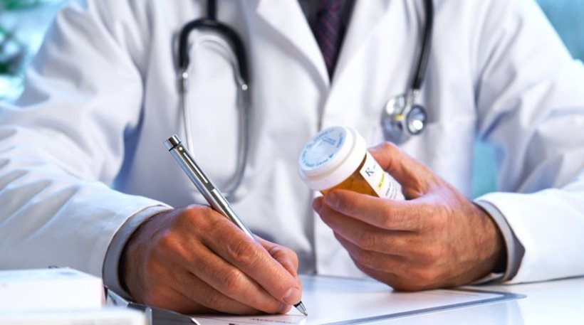 Λάρισα: Δύο γιατροί συνελήφθησαν για συνταγογράφηση ναρκωτικών σε μη ασθενείς