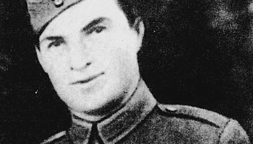 Ο υπουργός Εθνικής Άμυνας Πάνος Καμμένος τίμησε τον ήρωα του Μπέλες Λοχία Δημήτρη Ίτσιο