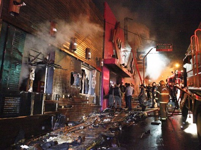 Πυρκαγιά σε κλαμπ στο Βιετνάμ – Τουλάχιστον 13 νεκροί (βίντεο)