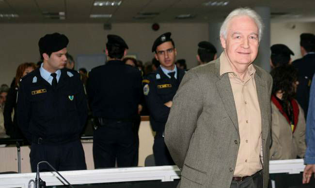 «Βόμβα» Α.Γιωτόπουλου: «Παραμένουν 8 ακόμη ασύλληπτα μέλη της 17 Νοέμβρη»