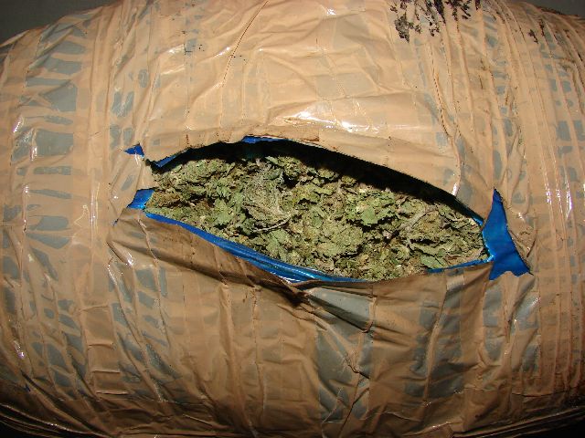 Καστοριά: Συνελήφθησαν 5 Αλβανοί για διακίνηση 74ων κιλών χασίς από τα σύνορα