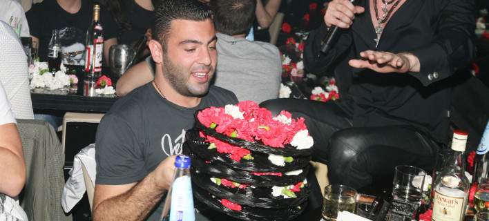 Προφυλακίστηκε ο Αλέξανδρος Αγγλούπας για την εγκληματική οργάνωση που είχε στήσει με τους Ρομά