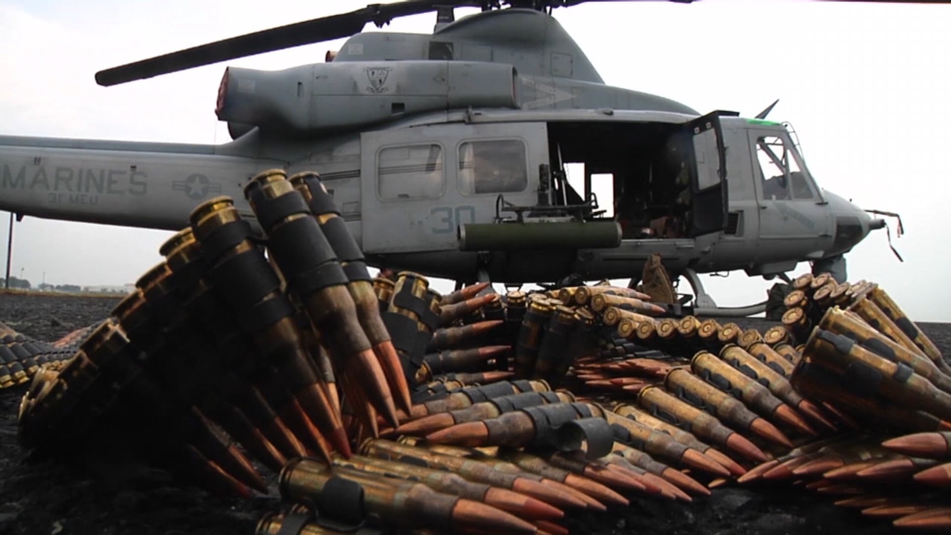 Η στρατιωτική δύναμη που θα έχει στα χέρια του ο επόμενος Πρόεδρος των ΗΠΑ (βίντεο)