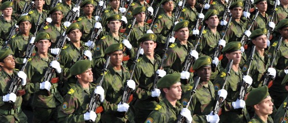 Κούβα: Ανακοίνωσε στρατιωτικά γυμνάσια μια μέρα μετά τη νίκη του Ντ.Τραμπ