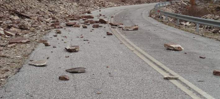 Τρίκαλα: Κατολισθήσεις και πολλά προβλήματα προκάλεσαν οι δυσμενείς καιρικές συνθήκες