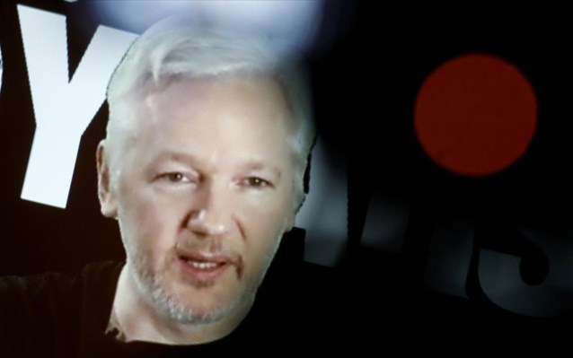 Βρετανία: Τέσσερις ώρες κατάθεση από τον Ασάνζ στις σουηδικές αρχές