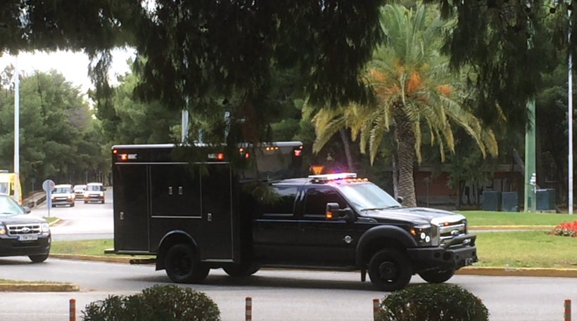 Σε … Χόλιγουντ μετατράπηκε η Αθήνα – Δείτε το τζιπ της CIA που συνοδεύει τον Μ.Ομπάμα (βίντεο)