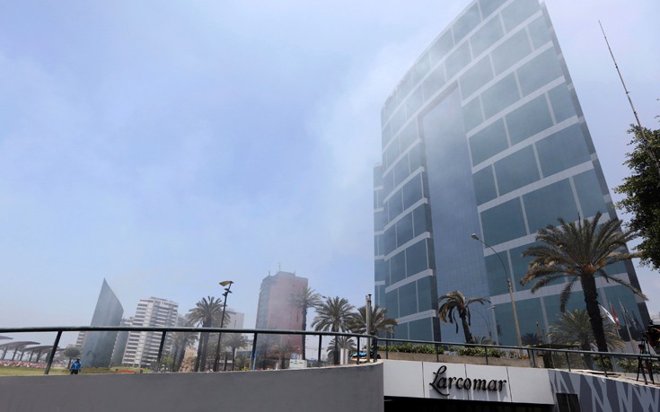 Περού: Ξέσπασε πυρκαγιά σε εμπορικό κέντρο – Τουλάχιστον τρεις οι νεκροί (φωτό)