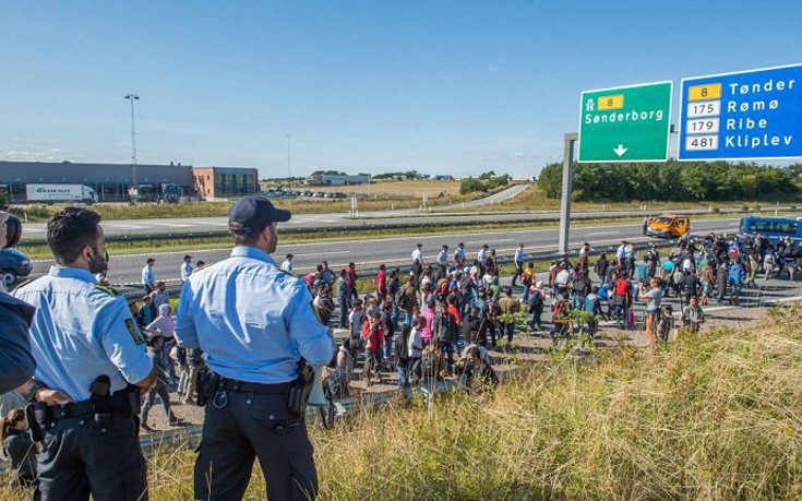 Σουηδία: Δημοσιογράφος της τηλεόρασης διώκεται για διακίνηση παράτυπων μεταναστών