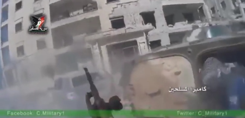 Καταιγισμός πυρών κατά των ισλαμιστών στο Χαλέπι – Αντάρτης τραυματίζεται θανάσιμα με την έξοδό του από BMP-2