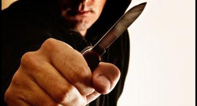 Ληστεία υπό την απειλή μαχαιριού σε ζαχαροπλαστείο στη Θεσσαλονίκη