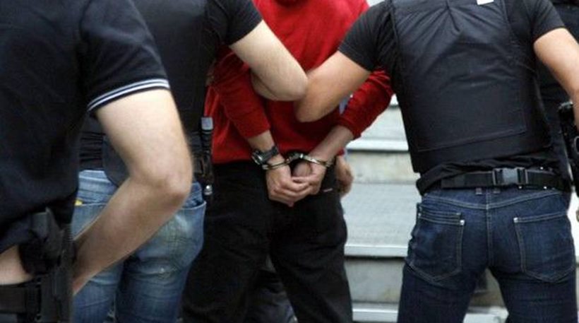 Ποινή φυλάκισης τριάντα μηνών στους δύο Αλβανούς υπαλλήλους του ΥΠΕΞ που μετέφεραν προπαγανδιστικό υλικό στην Ελλάδα