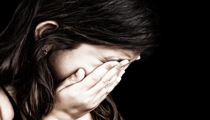 Σοκαρισμένη η κοινωνία της Γλυκόβρυσης: Πακιστανός «πρόσφυγας» προσπάθησε να κακοποιήσει 12χρονο κοριτσάκι σε προαύλιο σχολείου