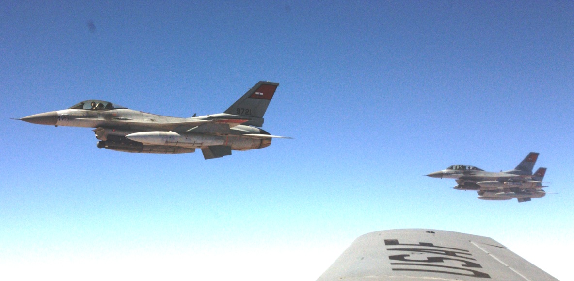 Αιγυπτιακά μαχητικά προσγειώθηκαν στην Συρία  – Ανοικτή πολεμική εμπλοκή της Αιγύπτου