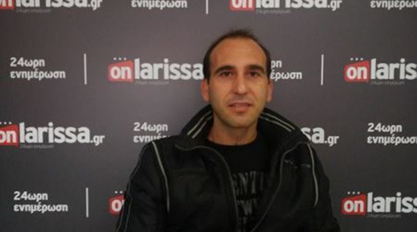 Λάρισα: Όσα δήλωσε ο πυροσβέστης που έσωσε τον μικρό Στέφανο από τις φλόγες