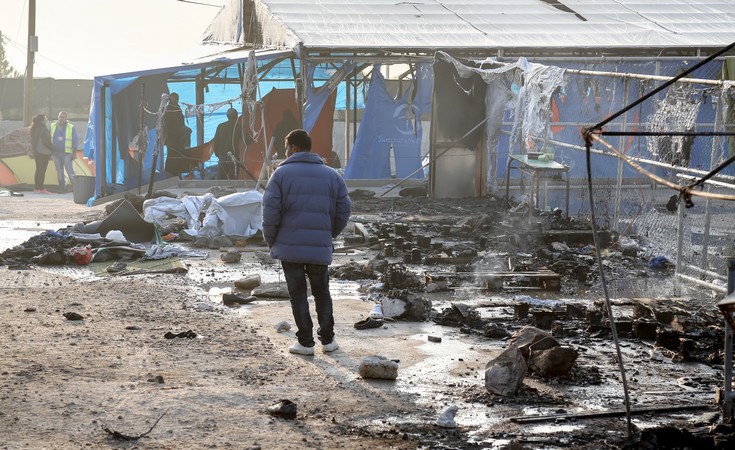 Δείτε εικόνες από το κατεστραμμένο hotspot της Μόριας στη Λέσβο