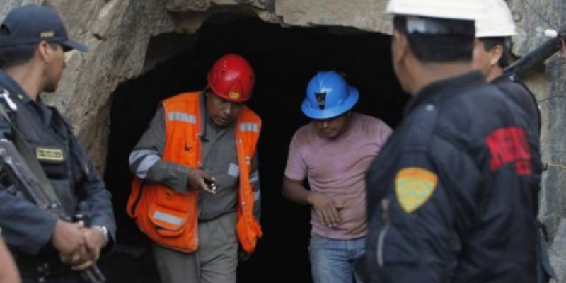 Πολωνία: Δύο νεκροί μεταλλωρύχοι μετά από σεισμό – Έξι αγνοούμενοι